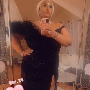 Chic One-Shoulder Black Dress with Feather Detail